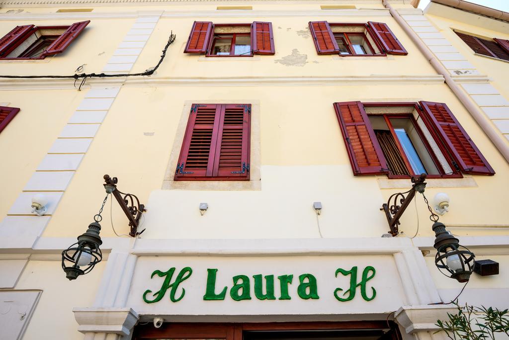 Rooms Laura เมดูลิน ภายนอก รูปภาพ